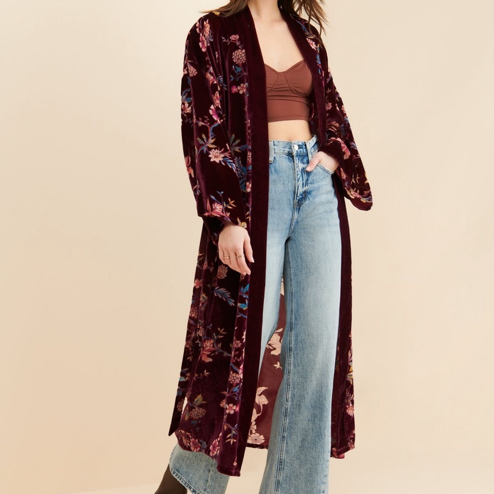 Anthropologie Burgundy Floral Velvet Robe